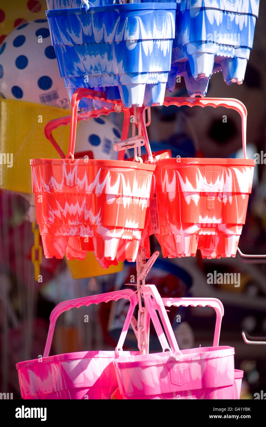 Plastic buckets hires stock photography and images Alamy