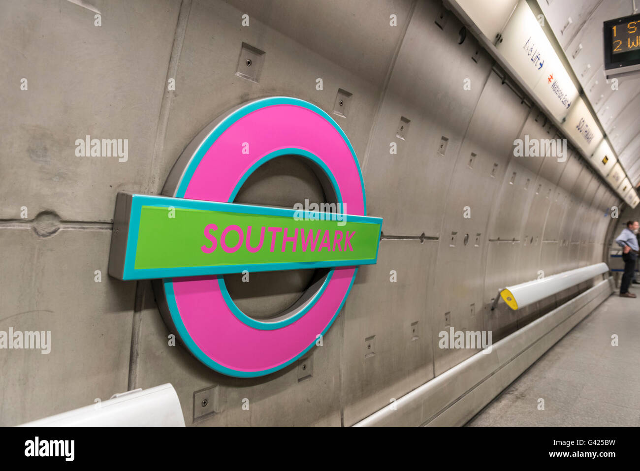 London, UK.  17 June 2016.  The roundels at Southwark tube station have received a special makeover to coincide with the opening of the new Tate Modern this weekend.  The new roundels have been specially commissioned by the Tate Modern with artwork by Sir Michael Craig-Martin which will be displayed until Sunday.   Credit:  Stephen Chung / Alamy Live News Stock Photo
