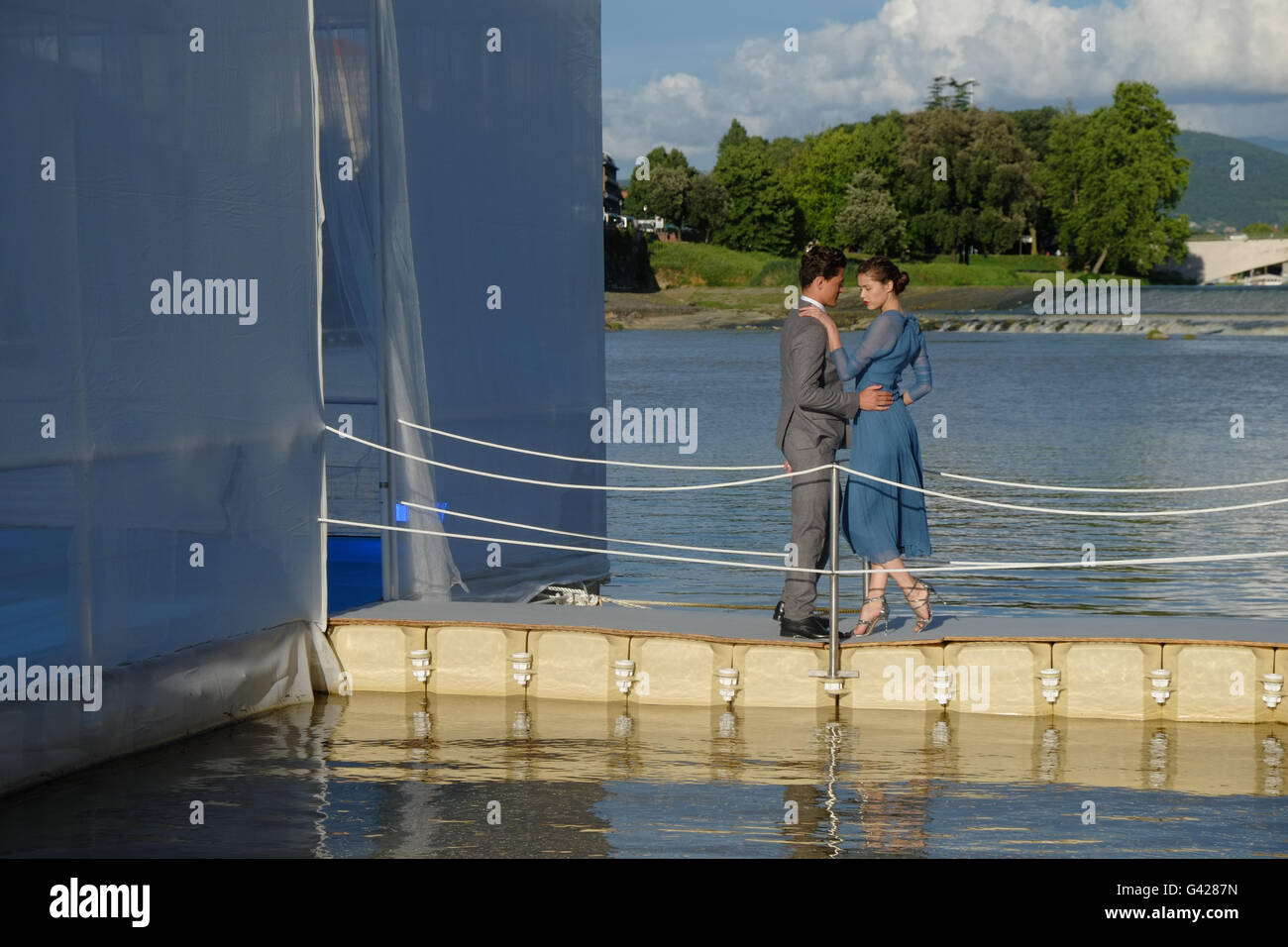 Florence, Italy. June 18th 2016. Fashion shooting inside the Design on Water exhibition by LuisaViaRoma for Pitti which is located on some platforms mounted on the Arno river. Credit:  lorenzo codacci/Alamy Live News Stock Photo