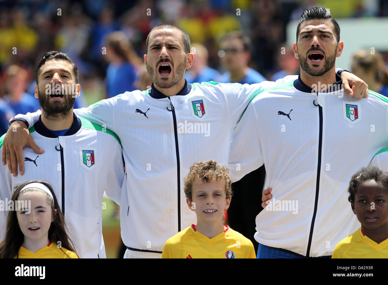 Toulose France June 16 Italy Team In Football Match Of Euro 16 In France Between Italy Vs Sweden At The Stade Municipal On June 17 16 In Toulose Stock Photo Alamy Toulose France June 16 Italy Team In Football Match Of Euro 16 In France Between Italy Vs Sweden At The Stade Municipal On June 17 16 In Toulose Stock Photo Alamy