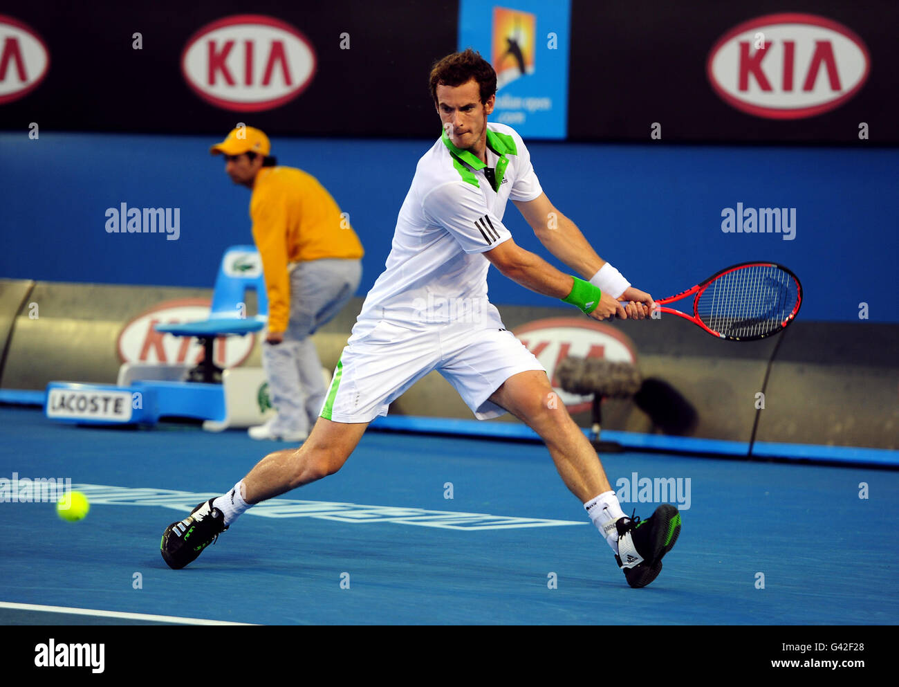 Tennis - 2011 Australian Open - Day Four - Park. Great Britain's Andy Murray in action against Ukraine's Illya Marchenko Stock Photo - Alamy