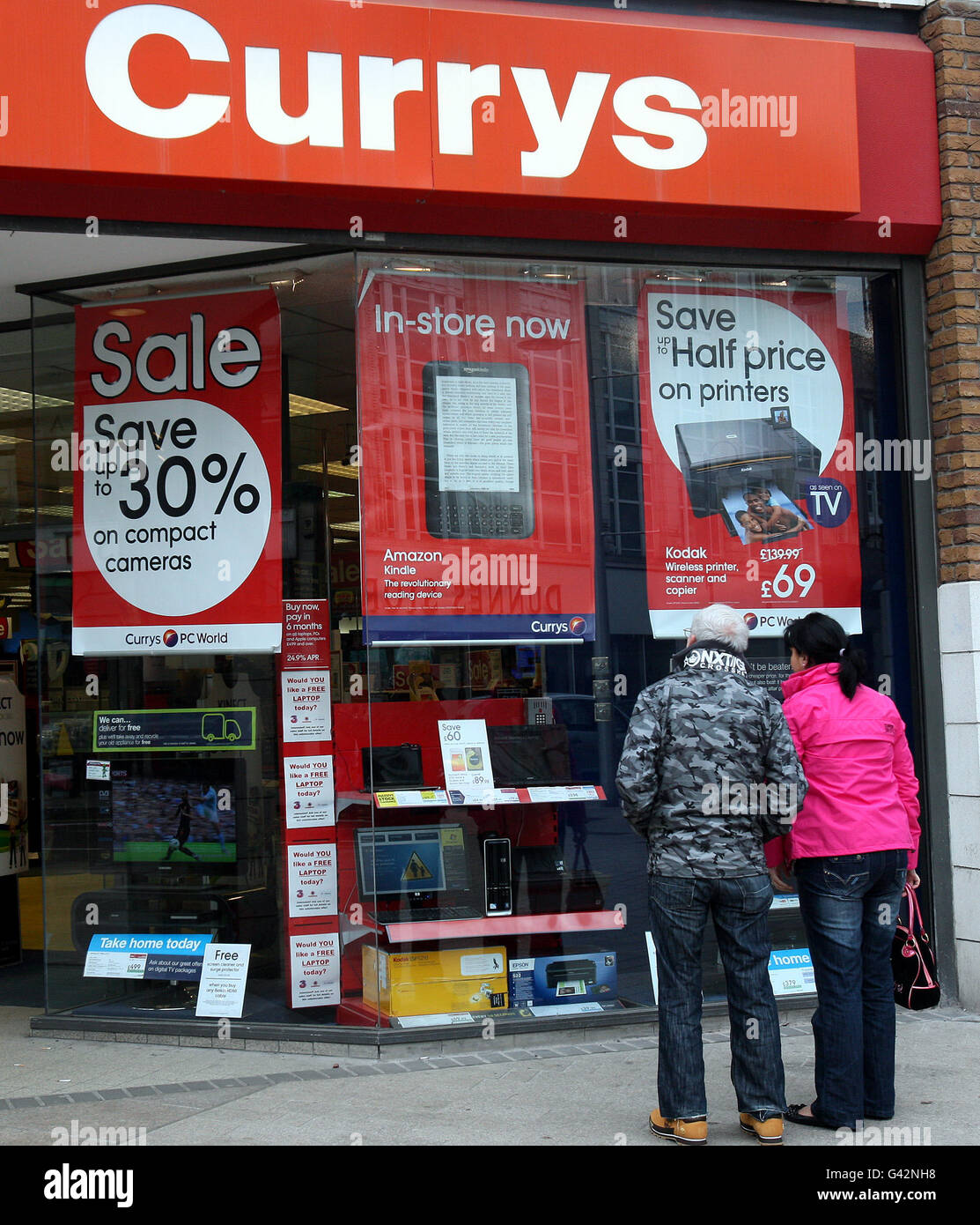 Ftse 100 high hi-res stock photography and images - Alamy