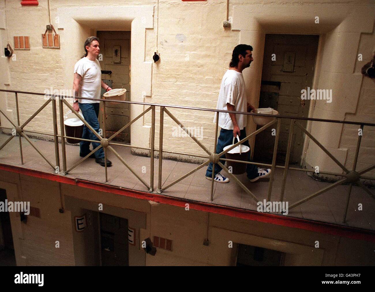 The Victorian tradition of Prisoners slopping out ended in British jails today (Fri) when Armley