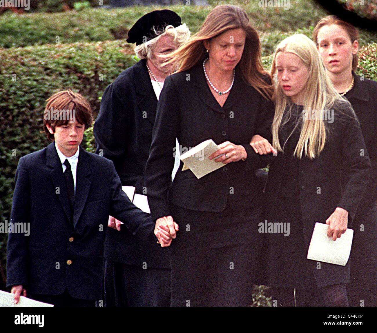 Anita Rothschild, with her family at the funeral of her husband, the financier Amschel Rothschild, who hanged himself in Paris last week. Several hundred mourners gathered today to pay their respects at the funeral of the multi-millionaire, at the Liberal Jewish Synagogue in Willesden, north west London. See PA story FUNERAL Rothschild. Photo by Michael Stephens/PA Stock Photo