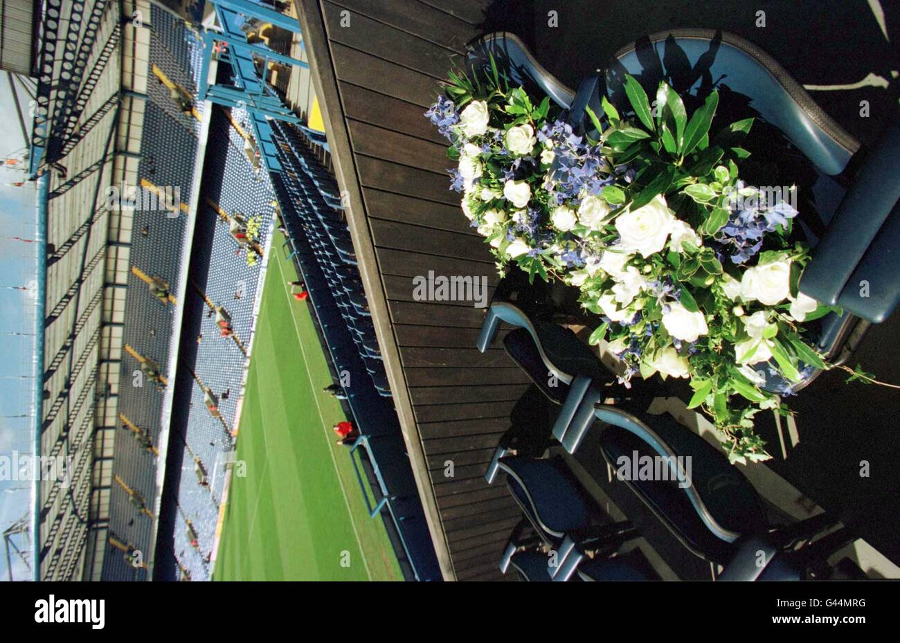 Chelsea Harding Tributes High Resolution Stock Photography and Images ...