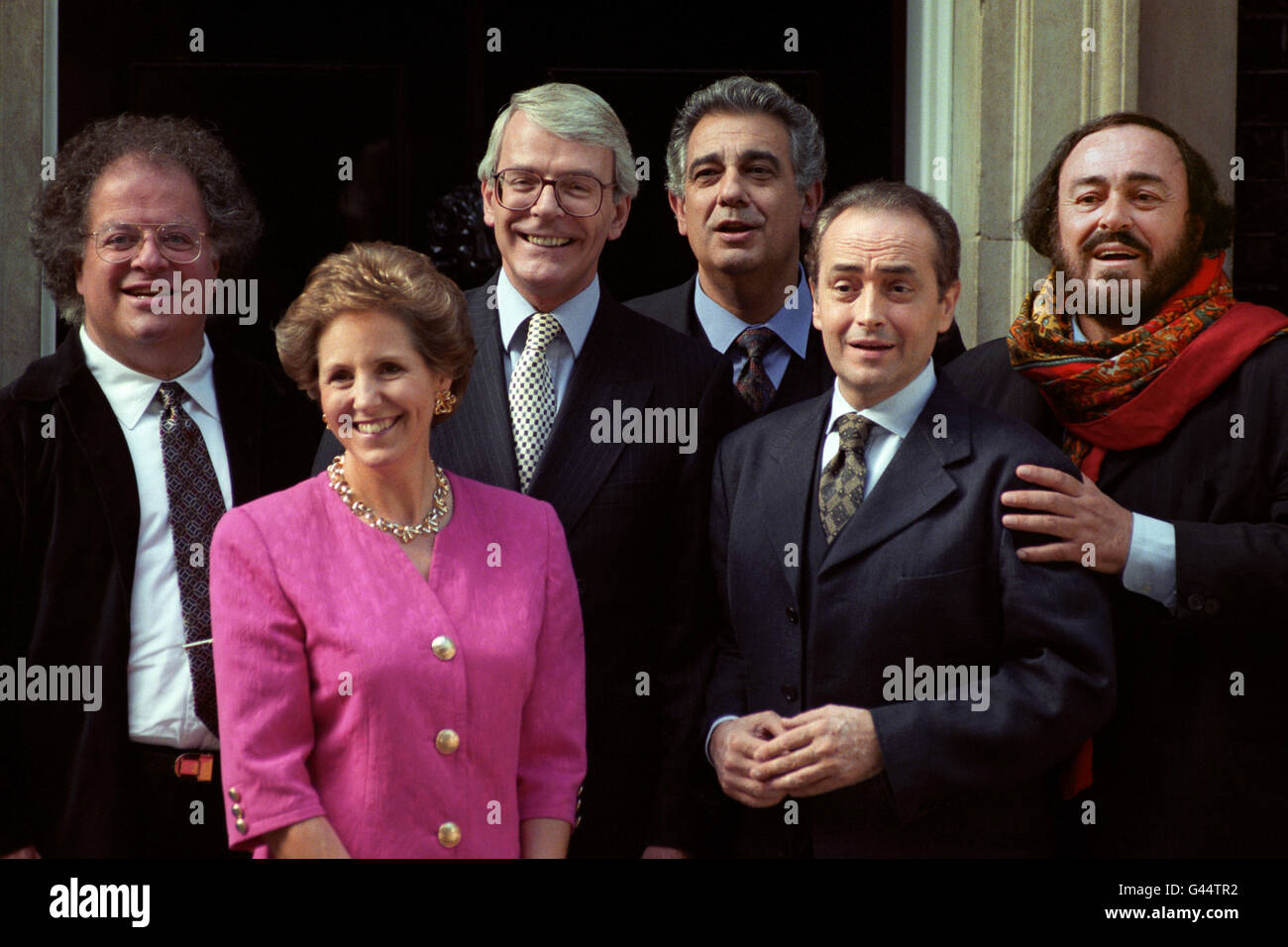 British Prime Minister John Major 2nd Left And His Wife Norma Met The Three Tenors R L Luciano Pavarotti Jose Carreras And Placido Domingo At No 10 Downing Street Today Thursday The Tenors Are