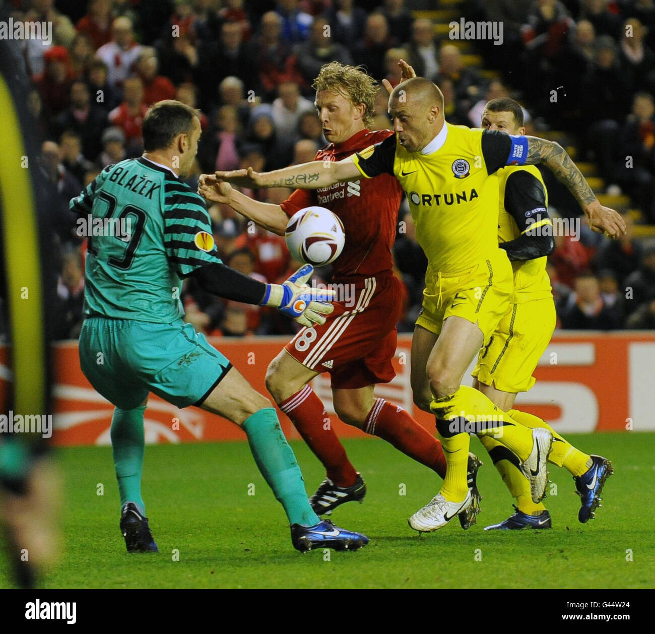 Sparta prague left hi-res stock photography and images - Page 2 - Alamy