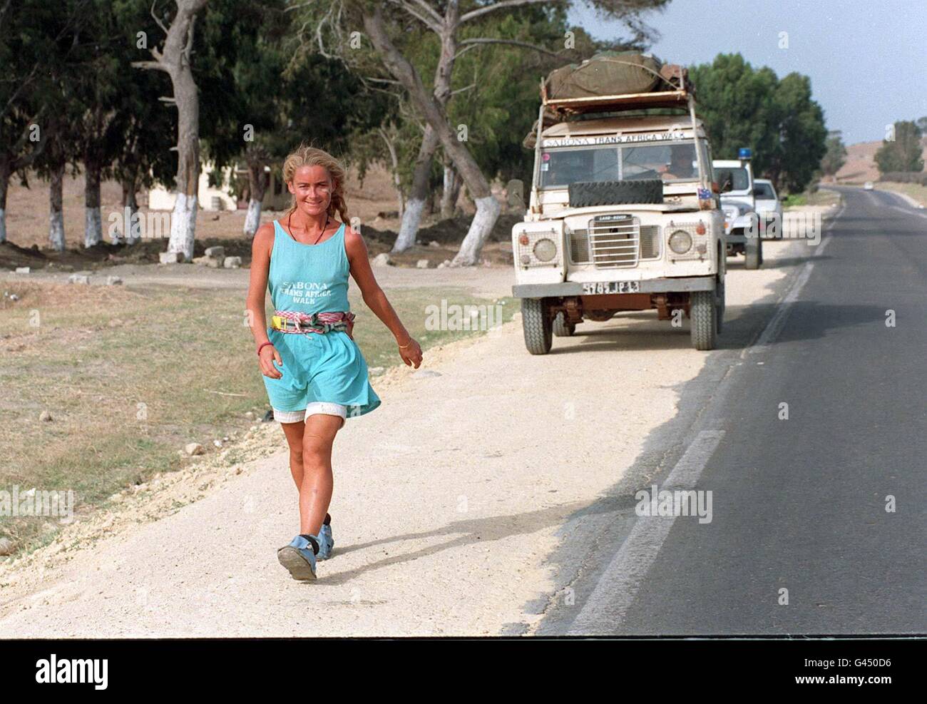 ffyona-campbell-africa-hi-res-stock-photography-and-images-alamy