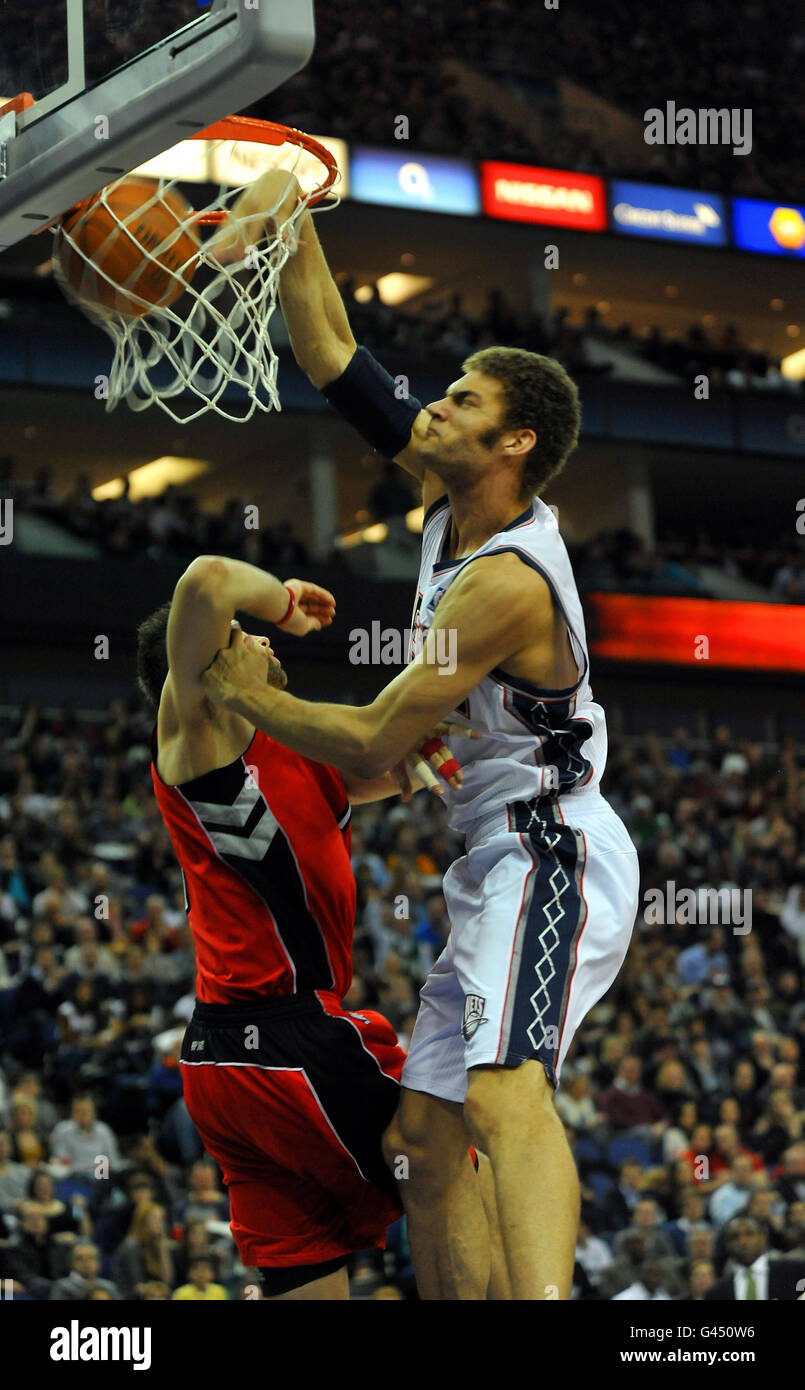Basketball - NBA - Game Two - New Jersey Nets v Toronto Raptors - o2 Arena  Stock Photo - Alamy
