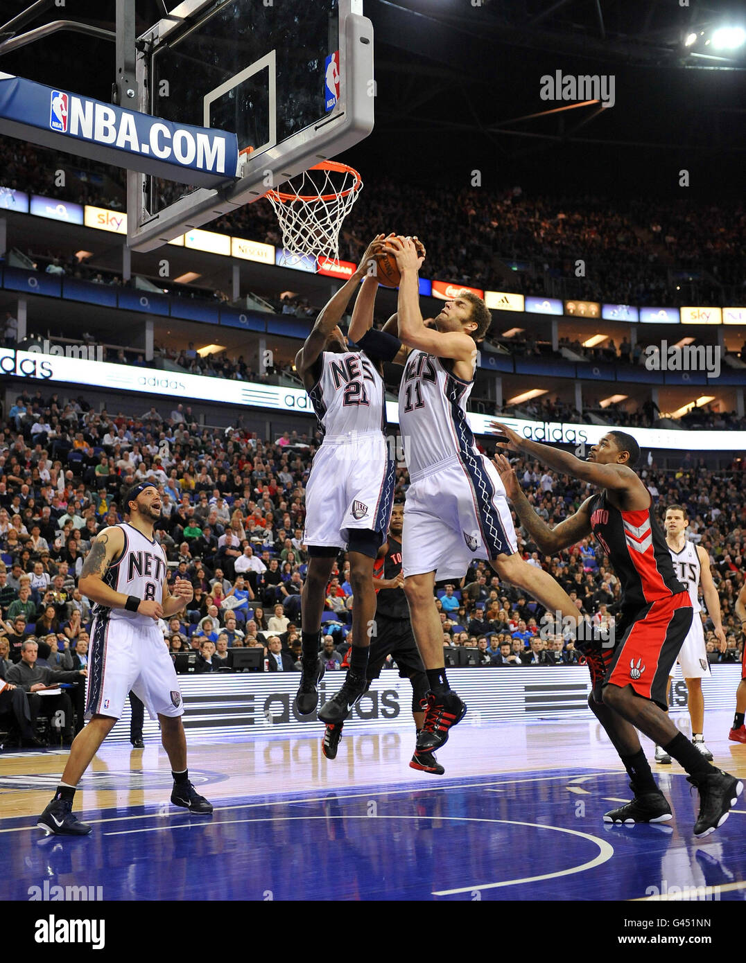 Basketball - NBA - Game One - New Jersey Nets v Toronto Raptors - o2 Arena  Stock Photo - Alamy