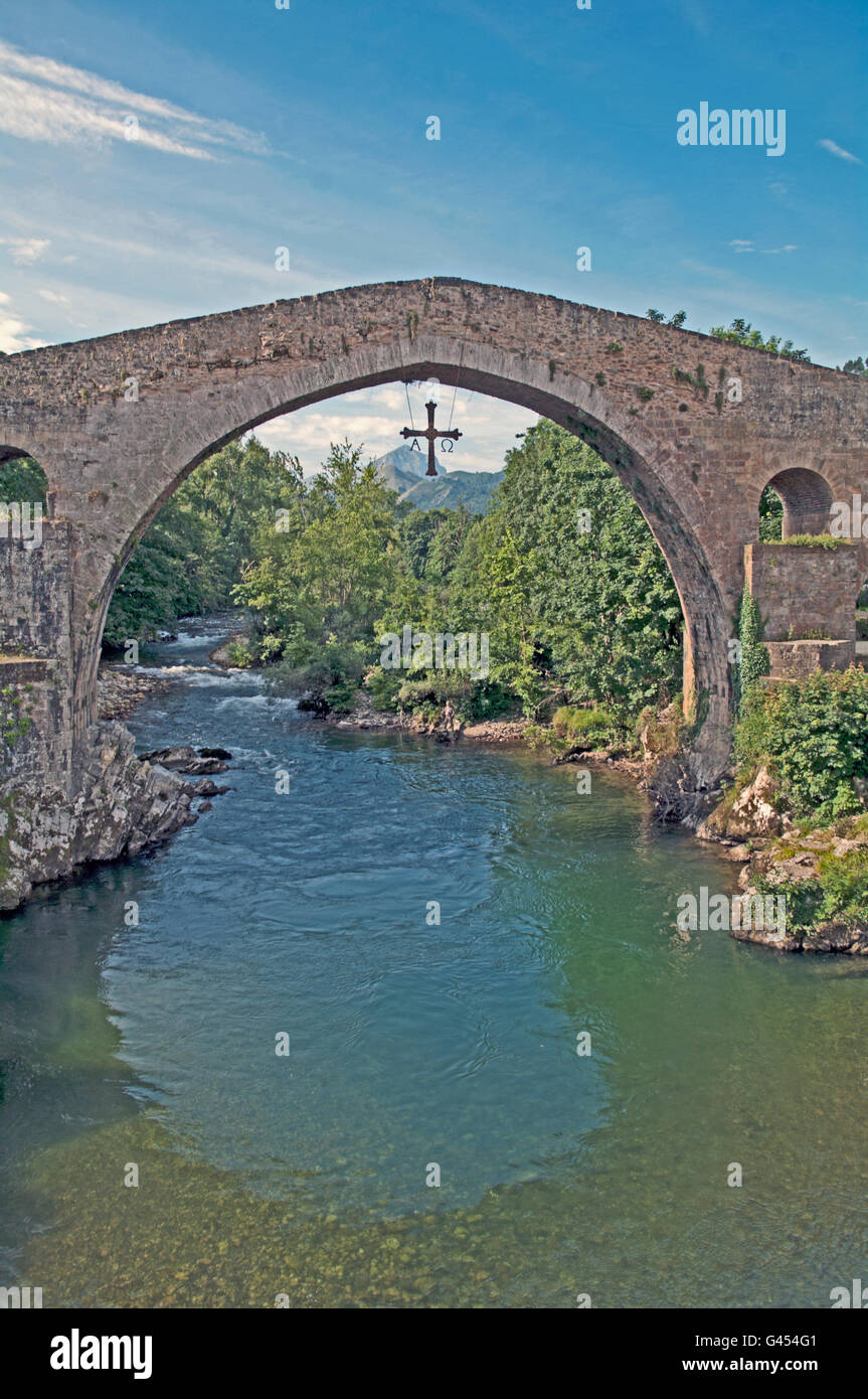 Cangas De Onis, Asturias, Spain, Roman Esque Bridge over River Sella