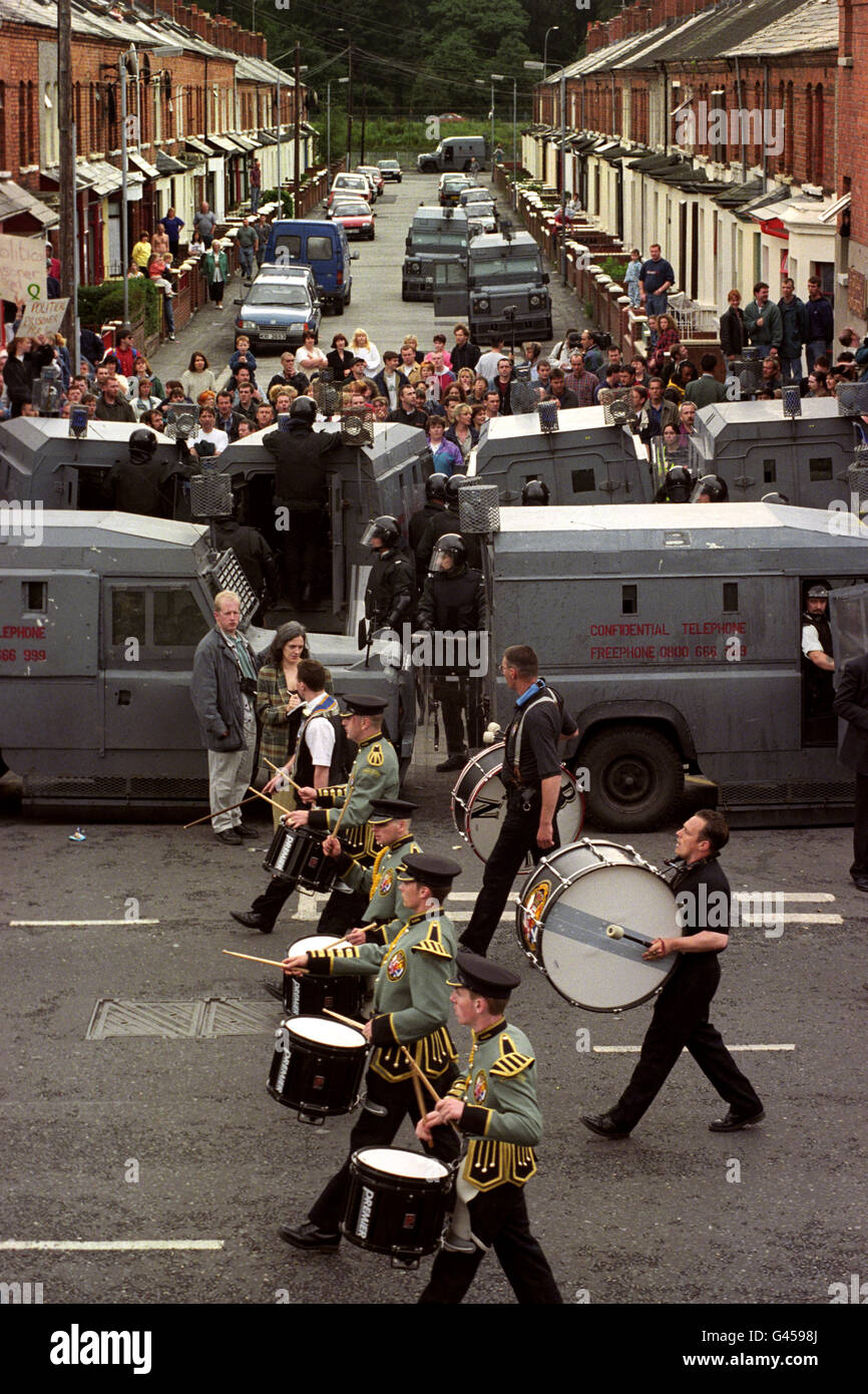 Residents ormeau road hires stock photography and images Alamy