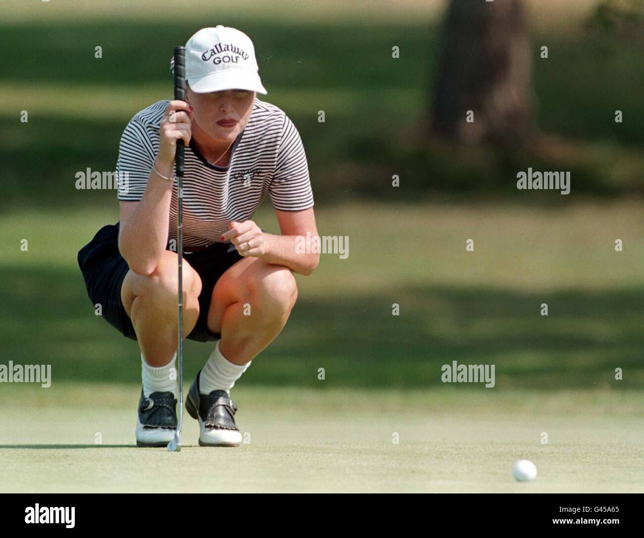 American Emilee Klein, currently 14 under par and last night's overnight leader, lines up a putt on the final day of the Weetabix Womans Open Golf Championships at Woburn Today (Sunday). PIC/NEIL MUNNS Stock Photo
