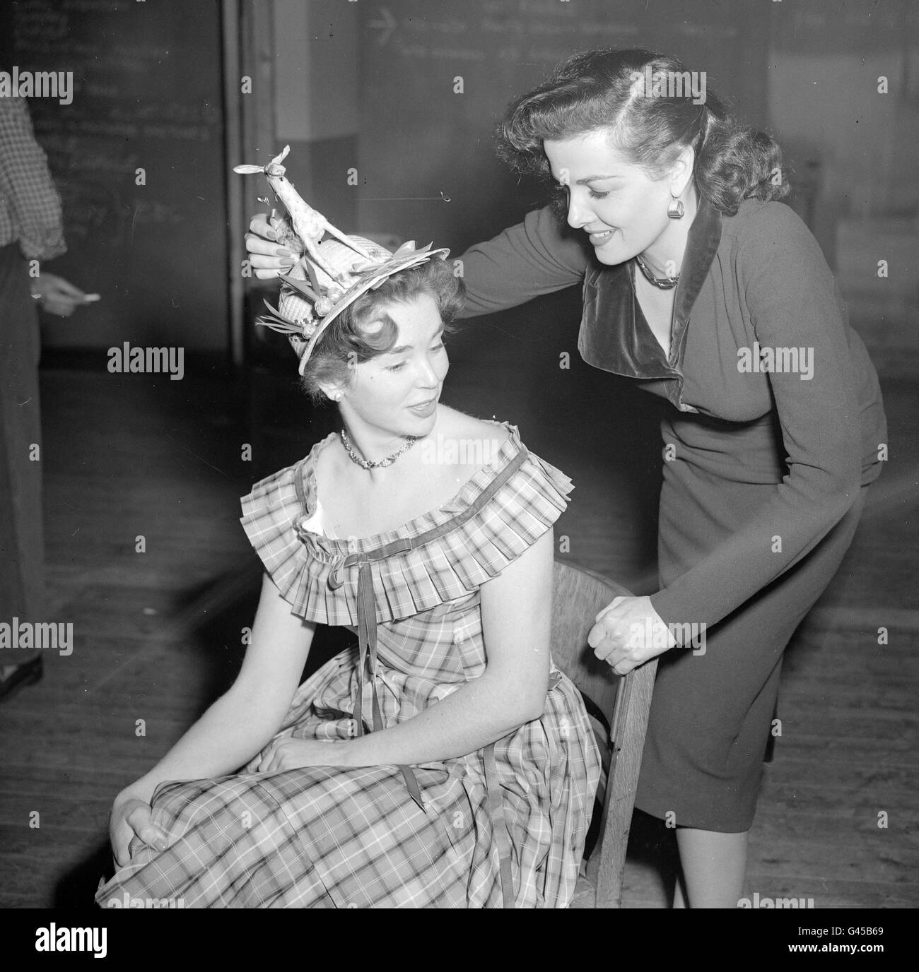 Film - Royal Film Command Show - London. American actress Jane Russell at the Royal Film Command rehearsal. Stock Photo