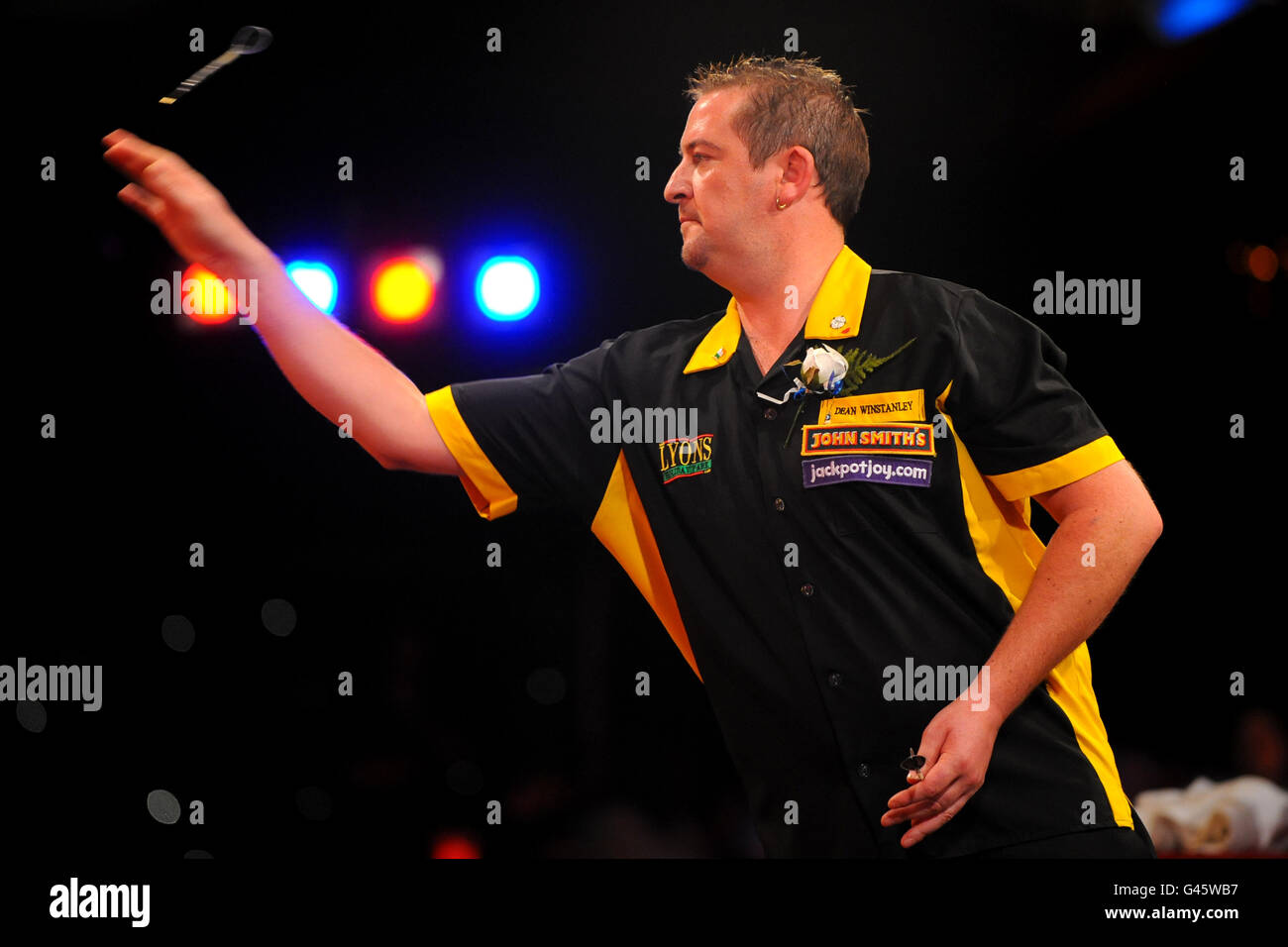 Darts - 2011 BDO World Professional Darts Championship - Day Nine - Lakeside Complex. England's Dean Winstanley in action during the final against England's Martin Adams Stock Photo