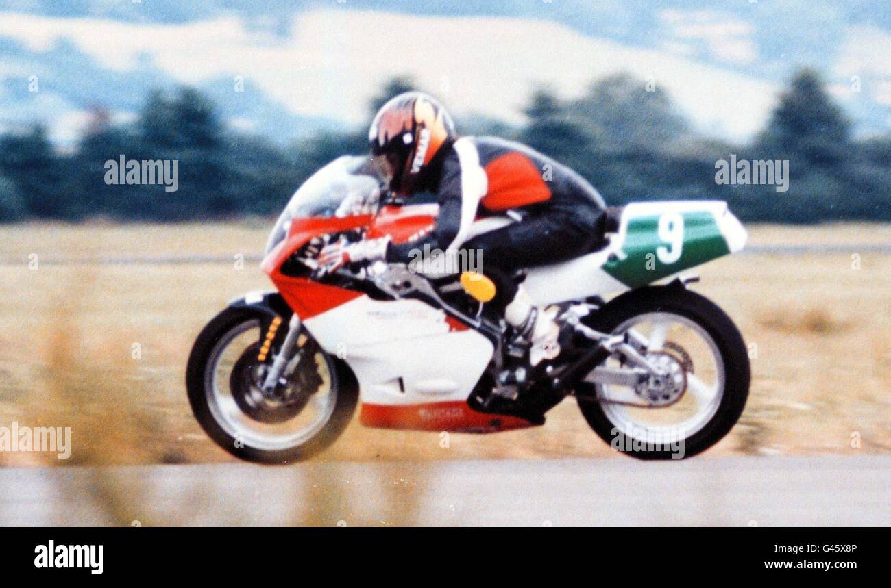 Is to challenge top riders in the british 250cc championship hires