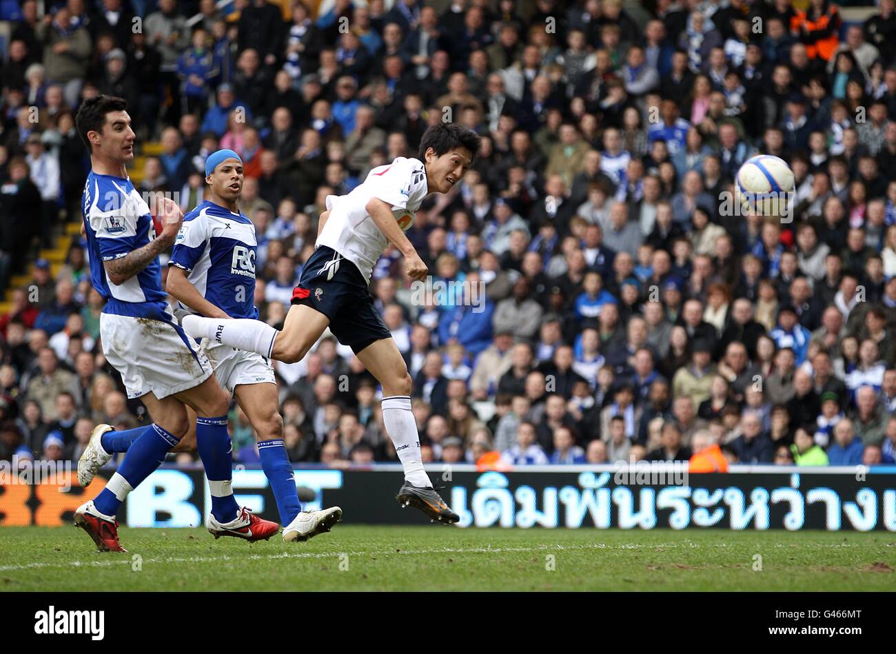 Soccer - FA Cup - Sixth Round - Birmingham City v Bolton Wanderers - St Andrew's. Bolton Wanderers' Chung-Yong Lee (right) scores their third goal Stock Photo