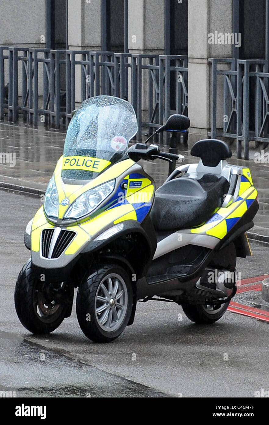 3 wheel police motorcycle