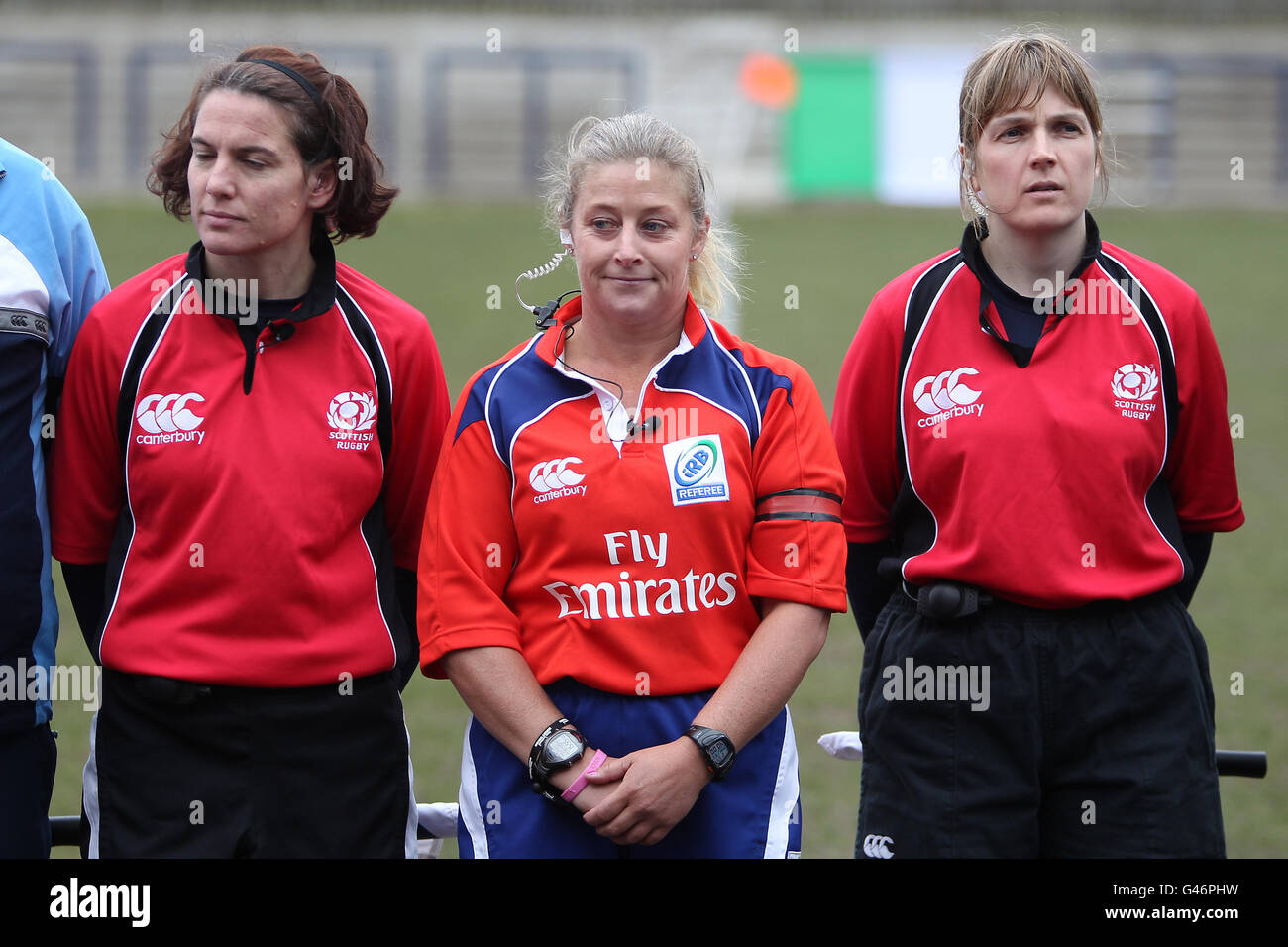 Rugby Union - Women's 6 Nations Championship 2011 - Scotland Women v Italy Women - Meggetland. Referee Nicky Inwood (centre) and touch judges Mhairi Hay and Alex Pratt Stock Photo