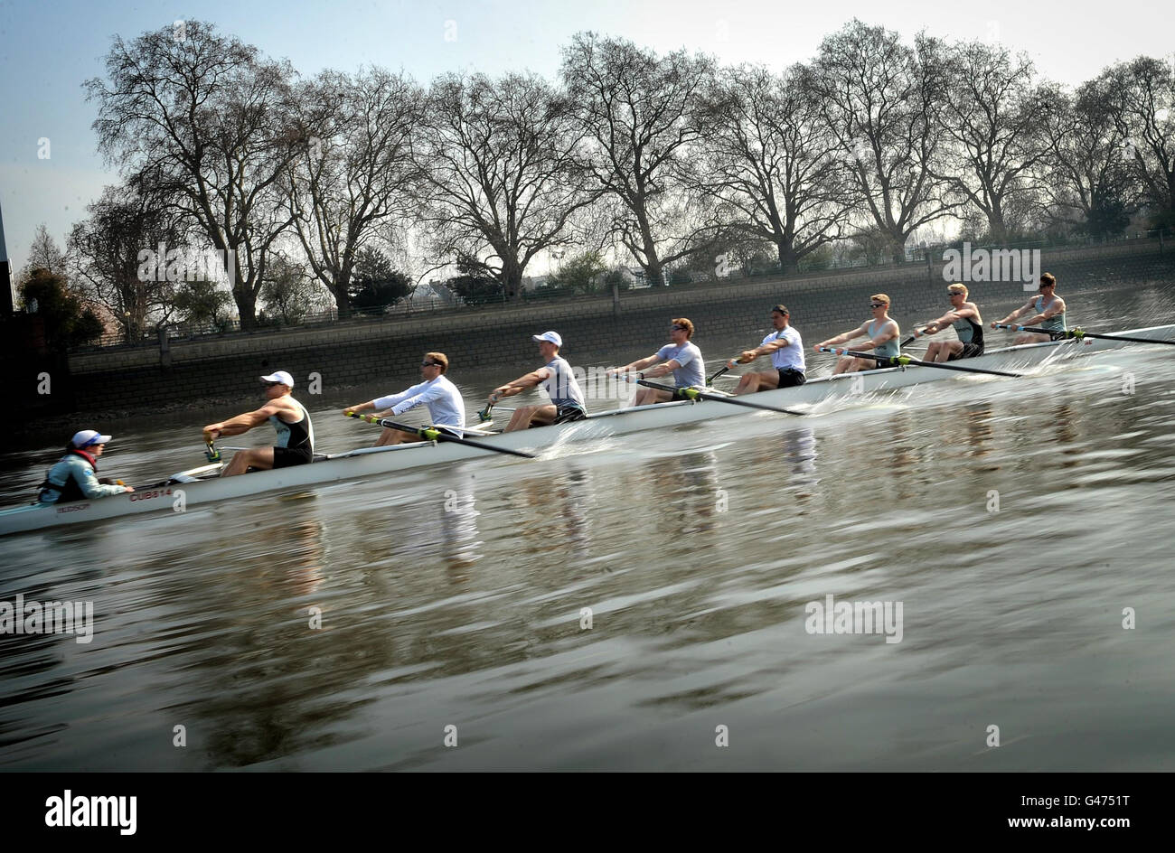 Oxford Bridge Rowing Rowing the 157th boat race oxford cambridge training session river hi ...