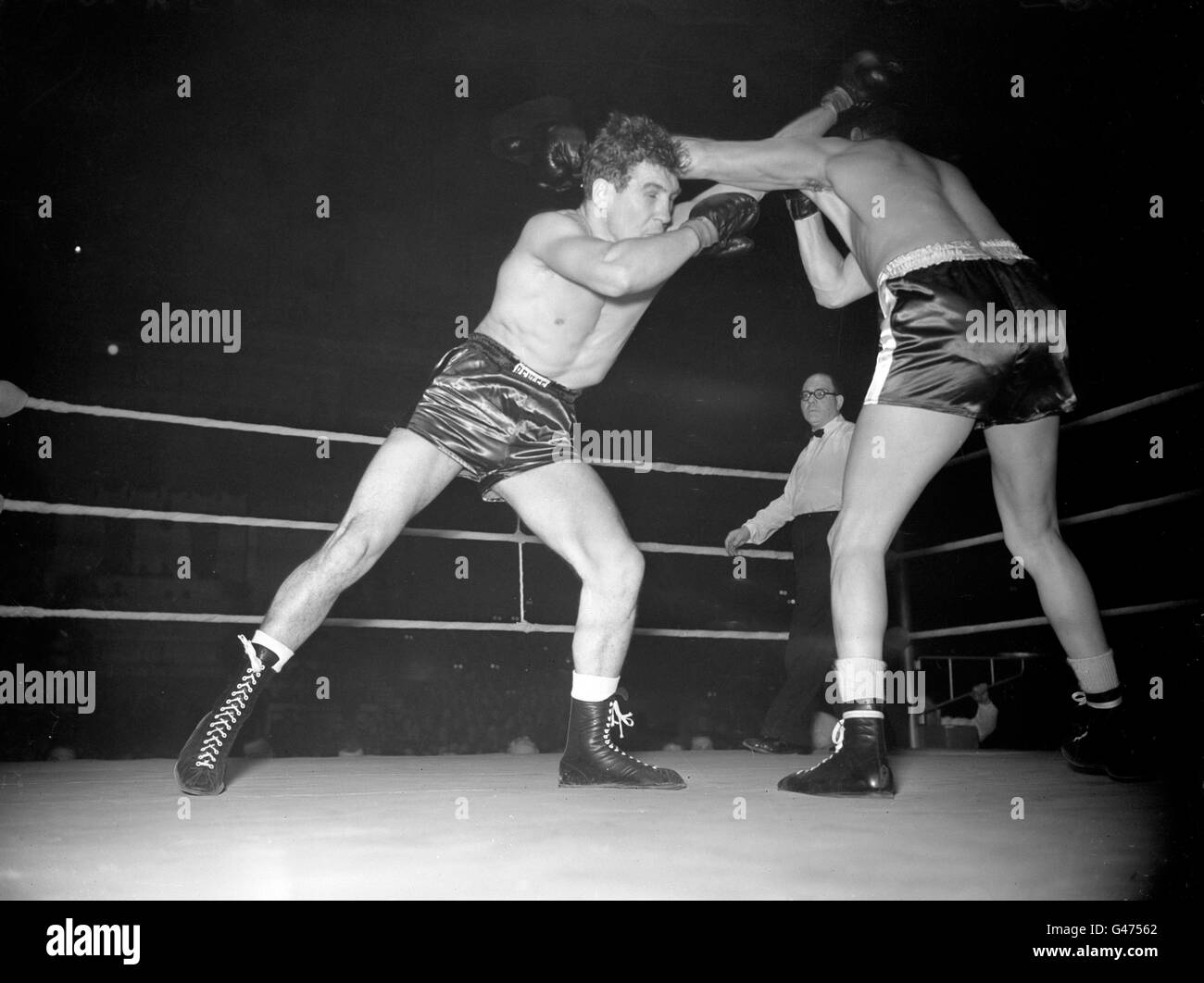 Boxing - Light Heavyweight - George Walker v Brian Anders - Empress Hall, Earl's Court Stock Photo