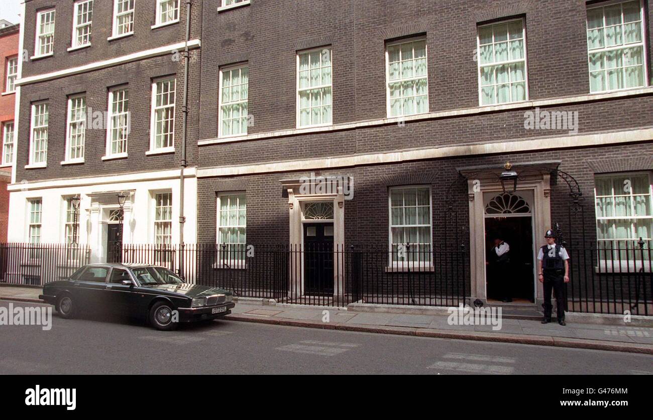 Gordon brown family downing street hires stock photography and images