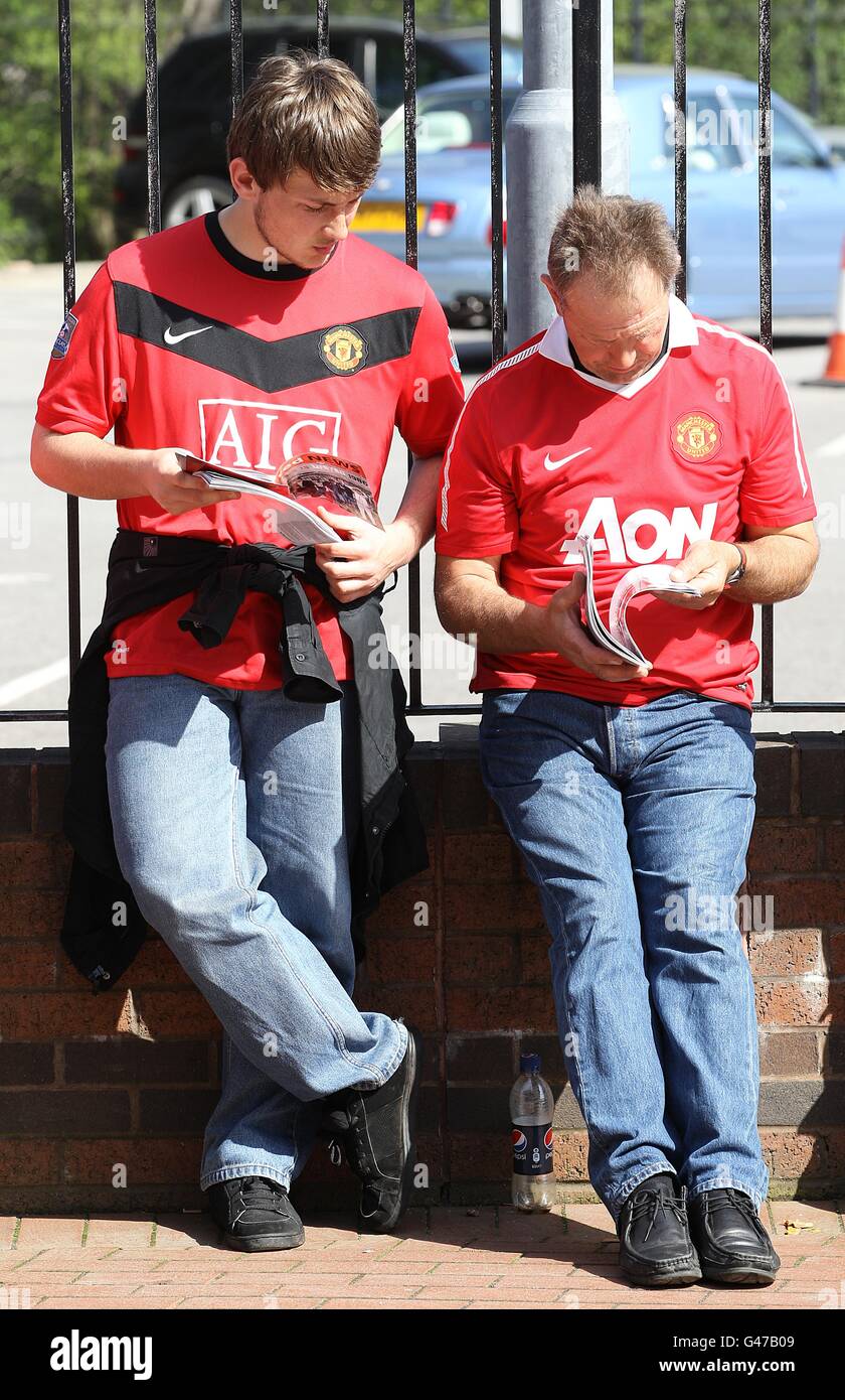 Soccer - Barclays Premier League - Manchester United v Fulham - Old Trafford Stock Photo