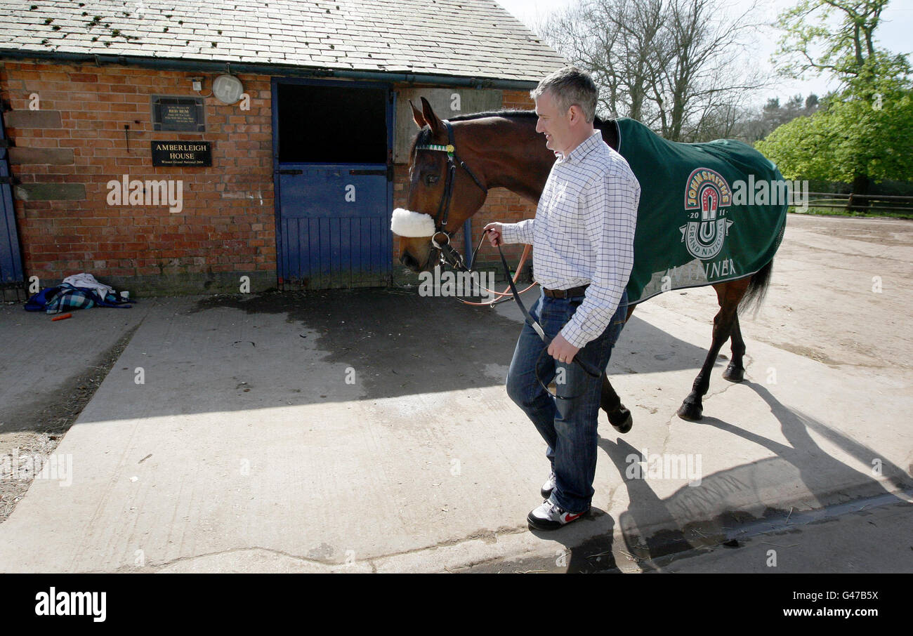 Trainer Donald McCain Jnr returns Grand National winner Ballabriggs to his stable following a Homecoming Photocall at the stables in Malpas, Cheshire, PRESS ASSOCIATIOIN Photo. Picture date: Sunday April 10, 2011. The win was trainer Donald McCain's first in the race. His father Donald 'Ginger' McCain trained two horses to four National wins, Red Rum 3 times and Amberleigh House in 2004. Photo credit should read: Dave Thompson/PA Wire Stock Photo