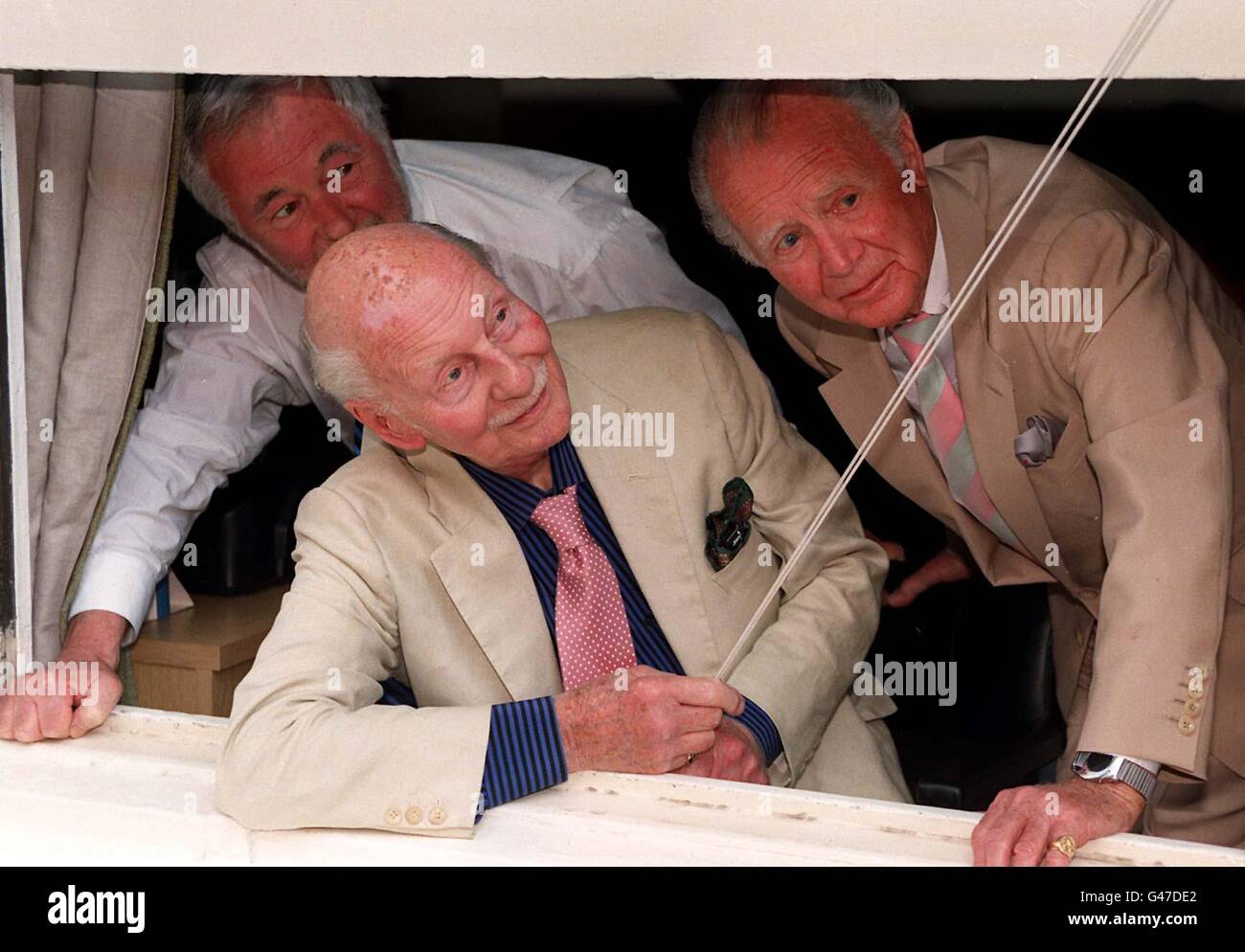 The cast responsible for pulling the strings during the unveiling of an