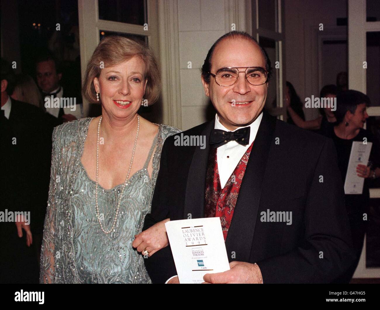 ACTOR DAVID SUCHET WITH HIS WIFE SHEILA AT THE LAURENCE OLIVIER AWARDS Stock Photo