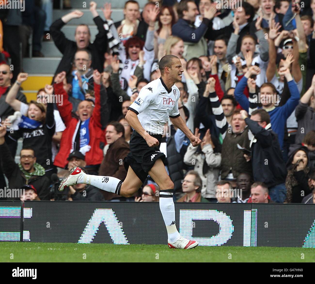 Soccer - Barclays Premier League - Fulham v Blackpool - Craven Cottage. Fulham's Bobby Zamora celebrates scoring their first goal Stock Photo