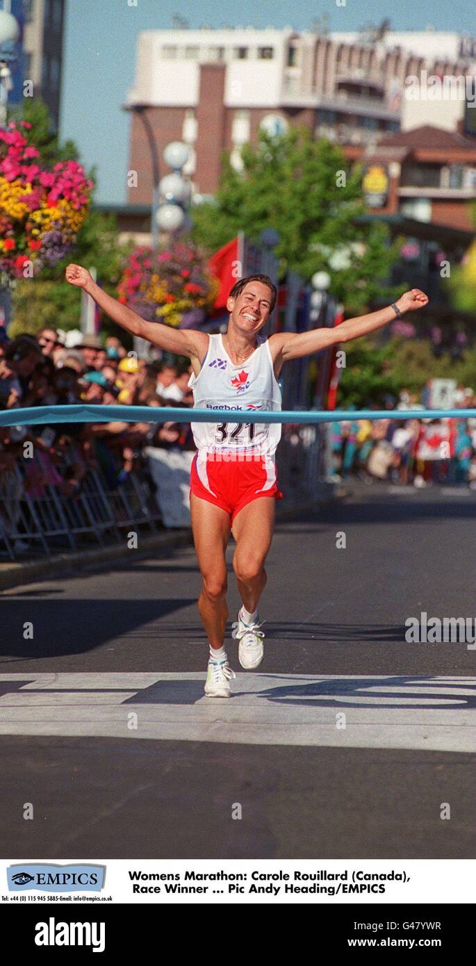 WOMENS MARATHON: CAROLE ROUILLARD, CANADA, RACE WINNER Stock Photo - Alamy