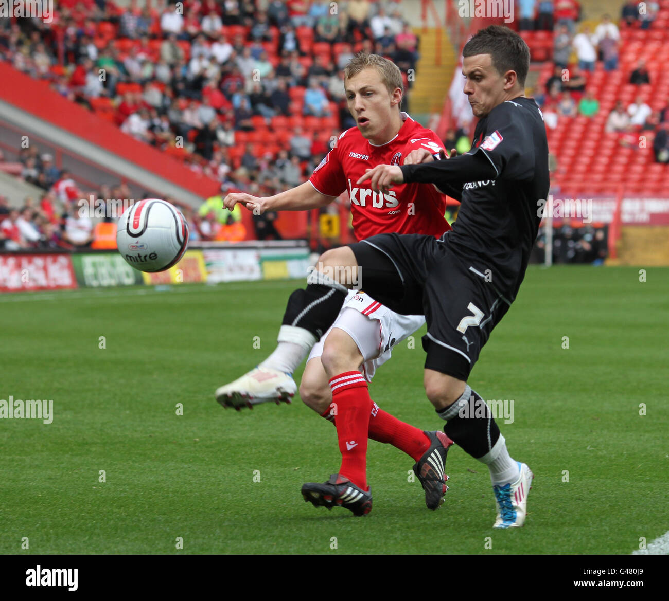Charlton Athletic's Chris Solly is challenged by Leyton Orient's Dean Cox during the npower League One match at The Valley, London. Stock Photo