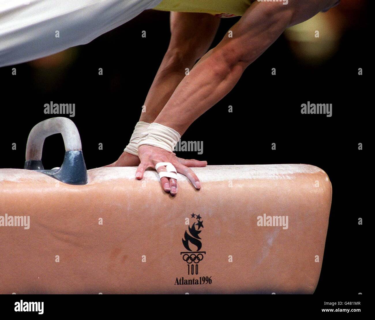 OLYMPICS Pommel Horse Stock Photo Alamy