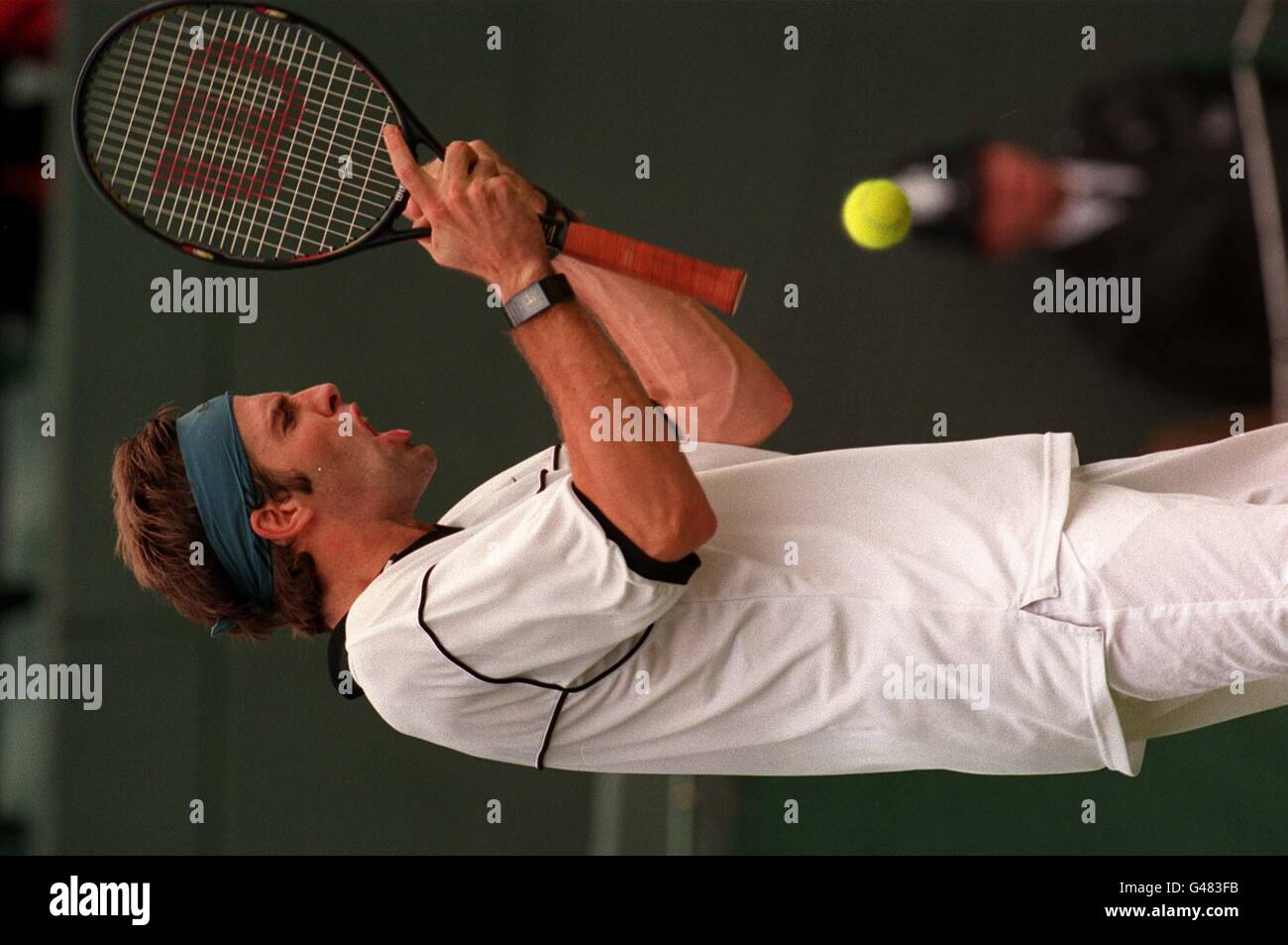 Epic match hi-res stock photography and images - Alamy