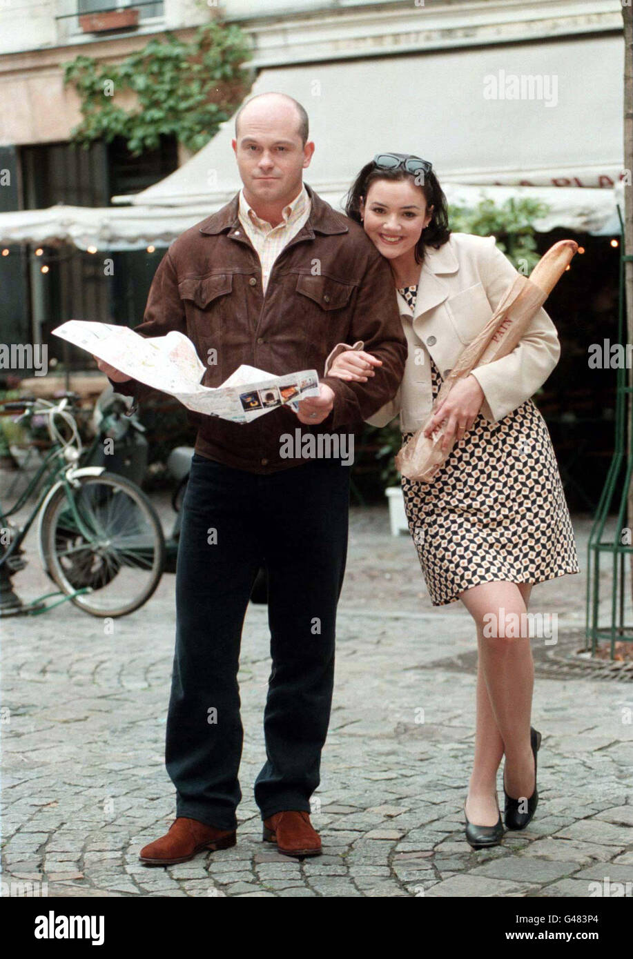 Eastenders Grant (Ross Kemp) and Tiffany Mitchell (Martine McCutcheon