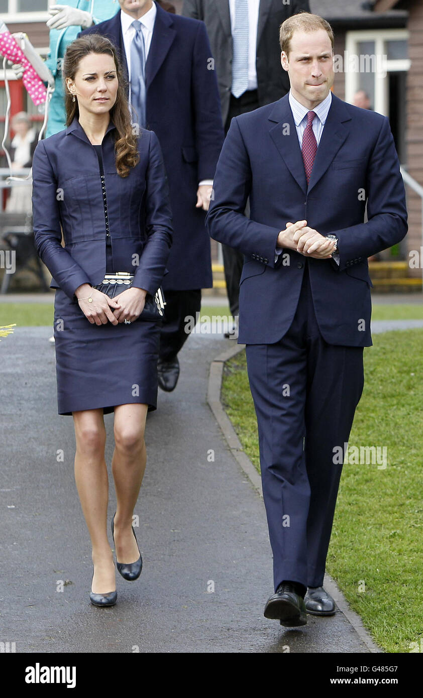 Prince william kate middleton visit witton country park in darwen hi