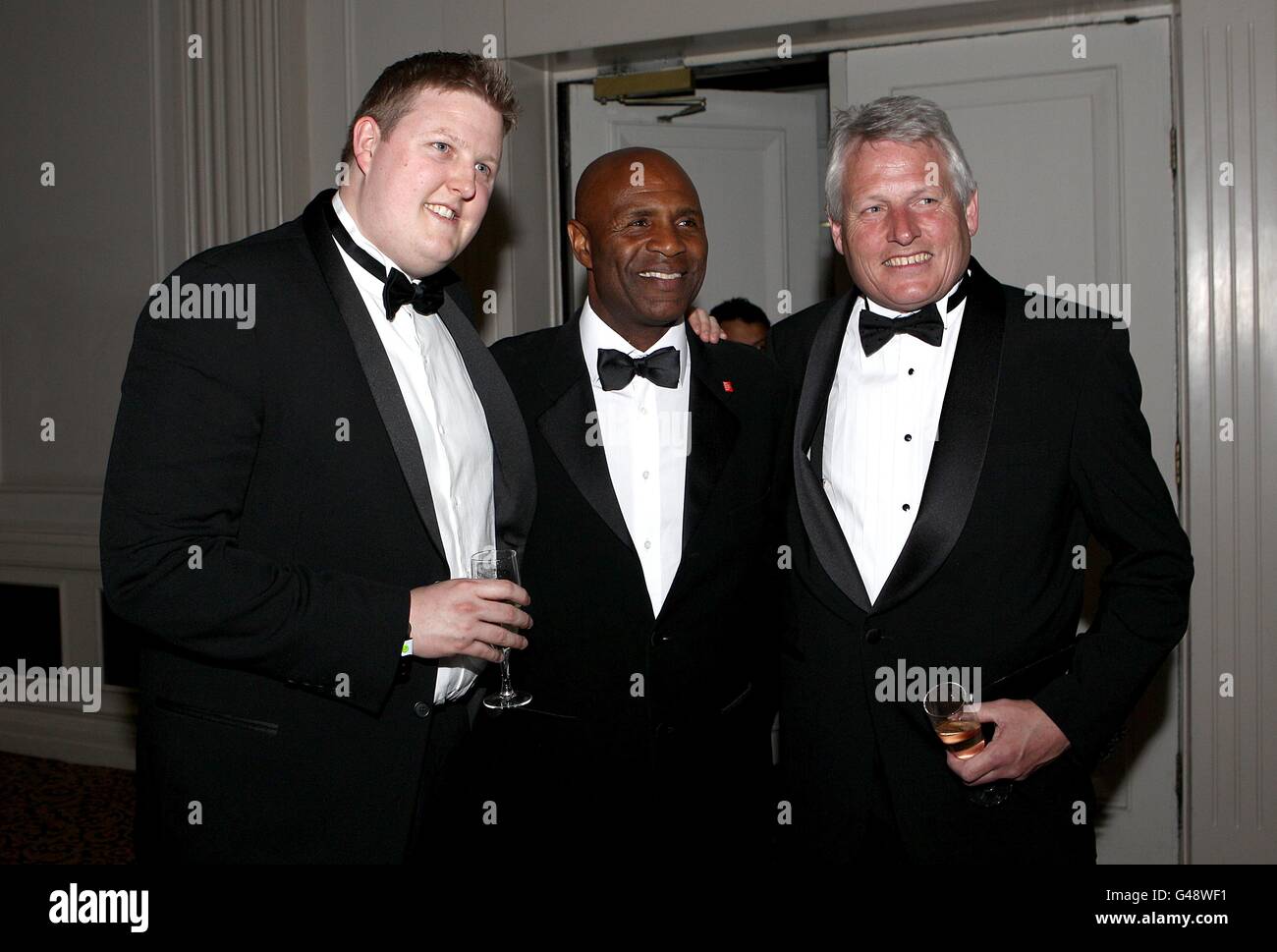 Luther Blissett (centre) with guests at the PFA Player of the Year Awards 2011 at the Grosvenor House Hotel Stock Photo