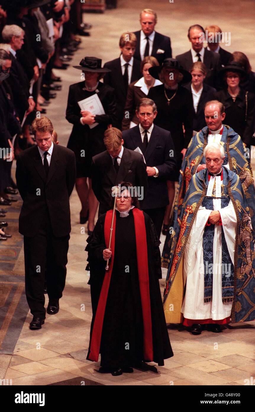 Funeral of Diana, Princess of Wales, London, 6th September 1997 Express picture by John Downing Diana's family in Westminster Abbey Stock Photo