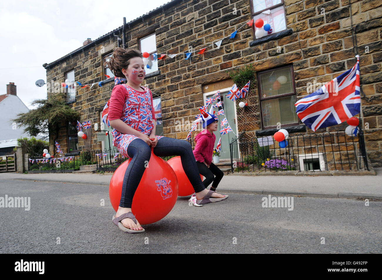 Lily hood aged eight hires stock photography and images Alamy