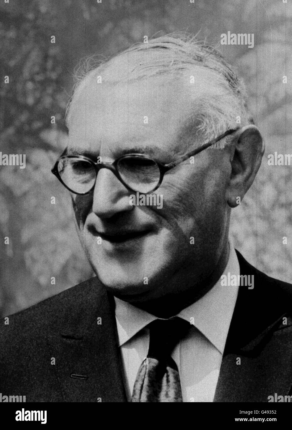 PA NEWS PHOTO 31/12/73 146088-8 President of Marks & Spencer. An assasination attempt was made on Joseph Edward Sieff at his St.John's Wood home Stock Photo