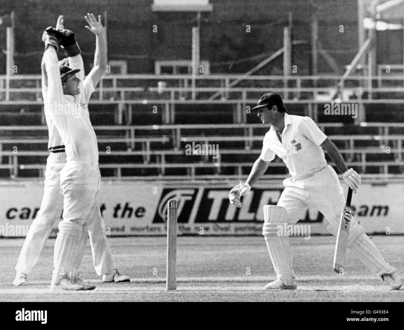 Cricket - Schweppes County Championship - Surrey v Yorkshire - Third Day - The Oval Stock Photo