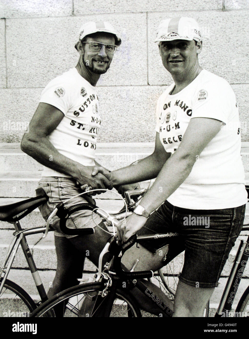 Miners Clifford Thomas and Steven Green, from Derbyshire after arriving at London Country Hall at the end of a 200 mile cycle ride. Stock Photo