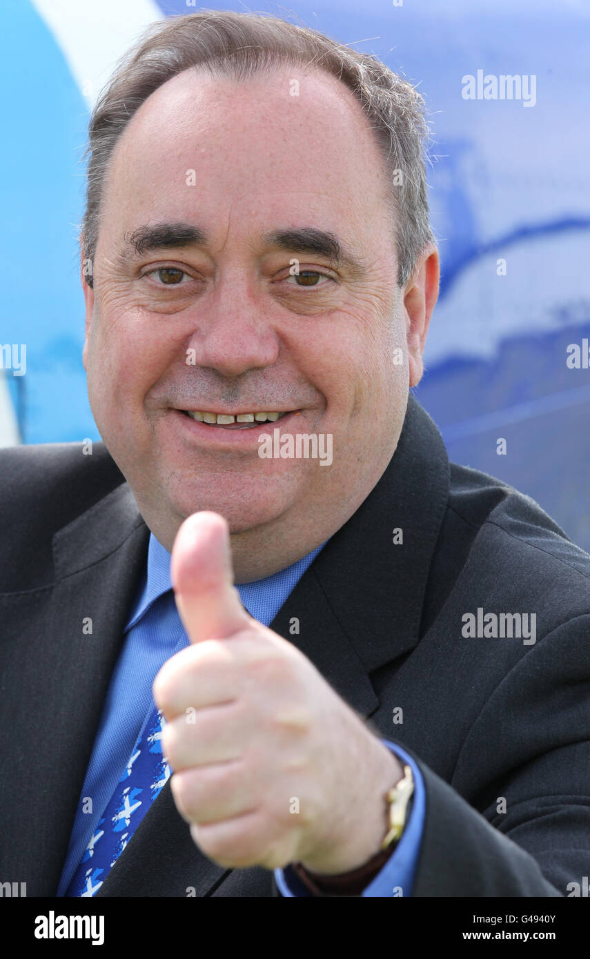 Scottish Parliament election campaign Stock Photo Alamy