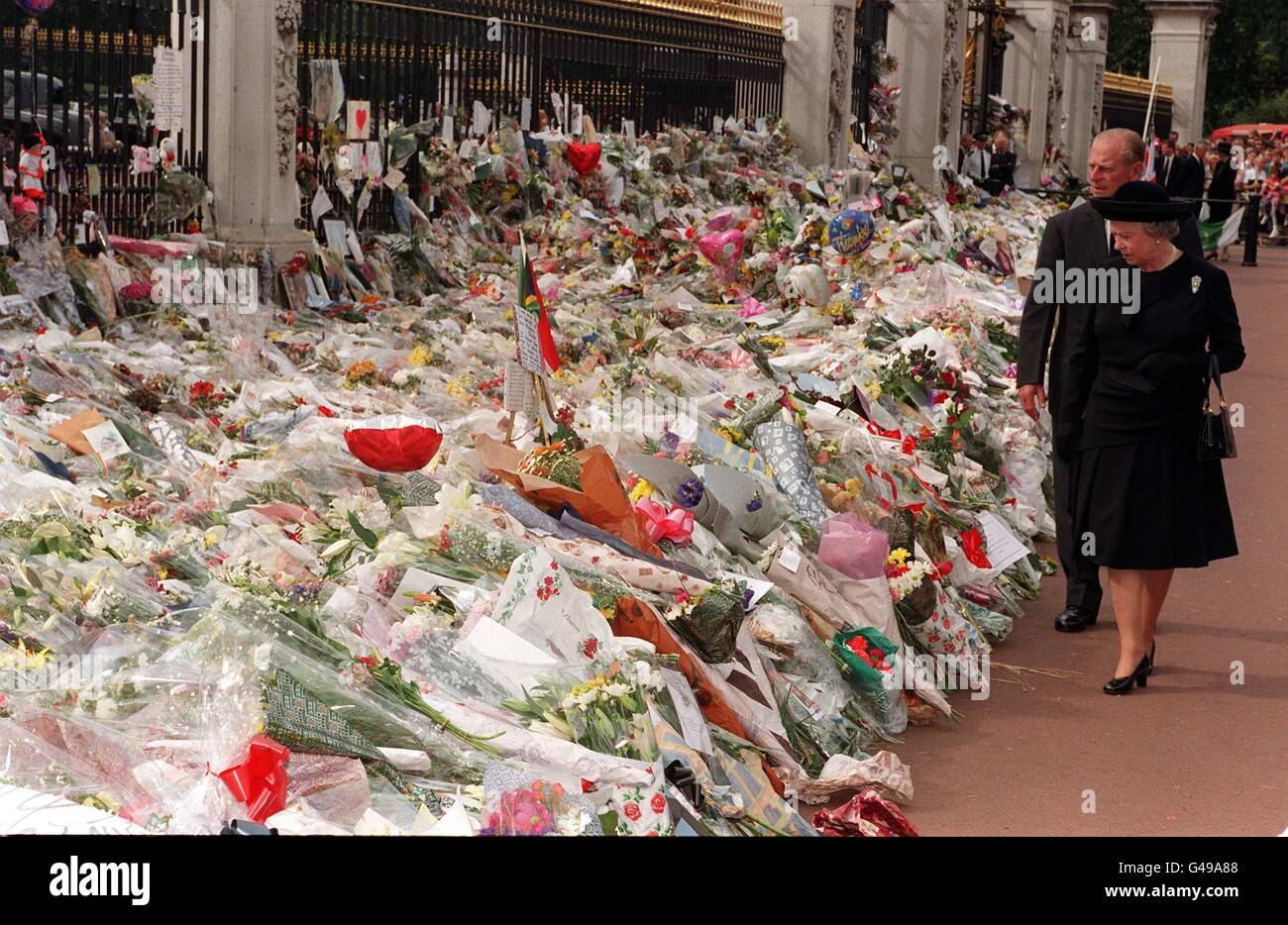 DIANA Queen and Duke/flowers 3 Stock Photo