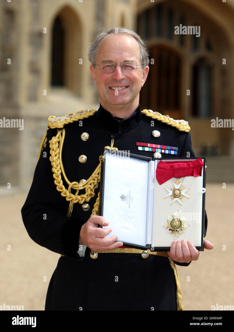 Which he received from queen elizabeth ii at windsor castle hires