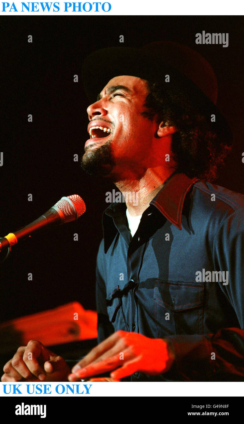 Ben harper hires stock photography and images Alamy