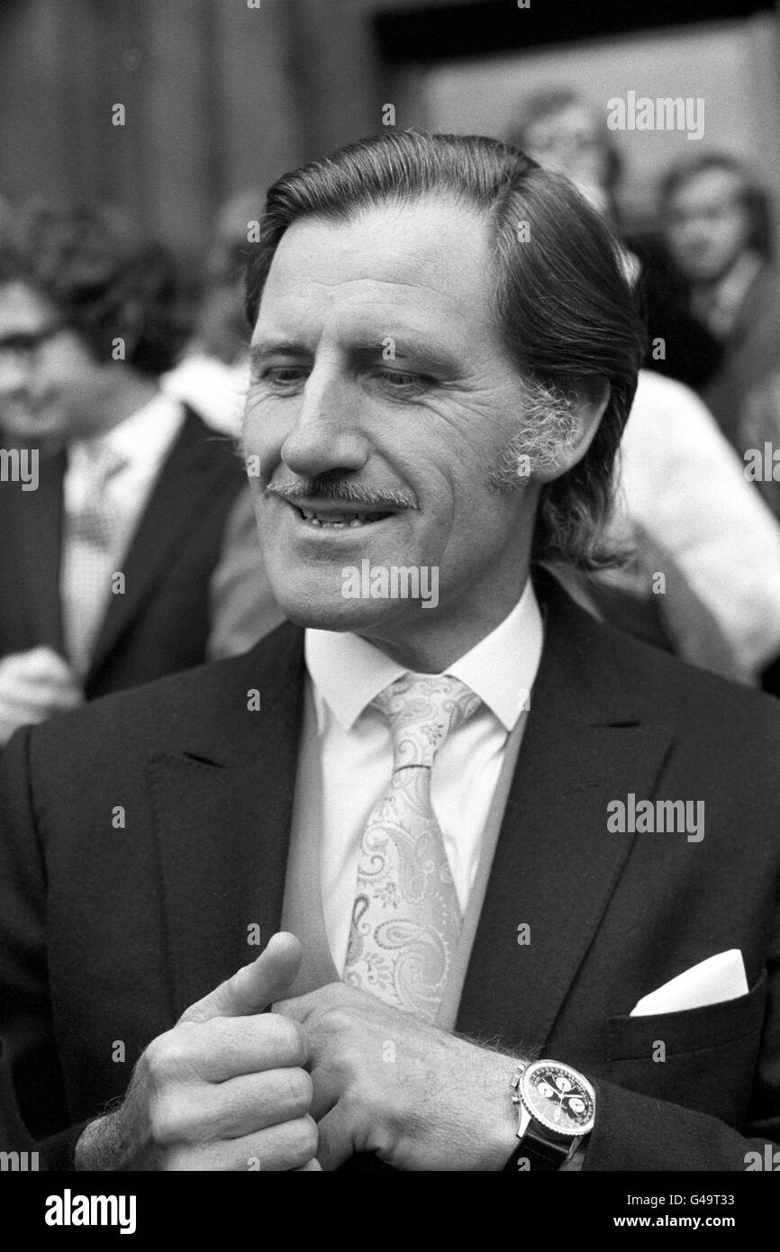 British Formula One legend Graham Hill attends the wedding of another British driver James Hunt. Hunt wed to model Suzy Miller at Brompton Oratory, London Stock Photo