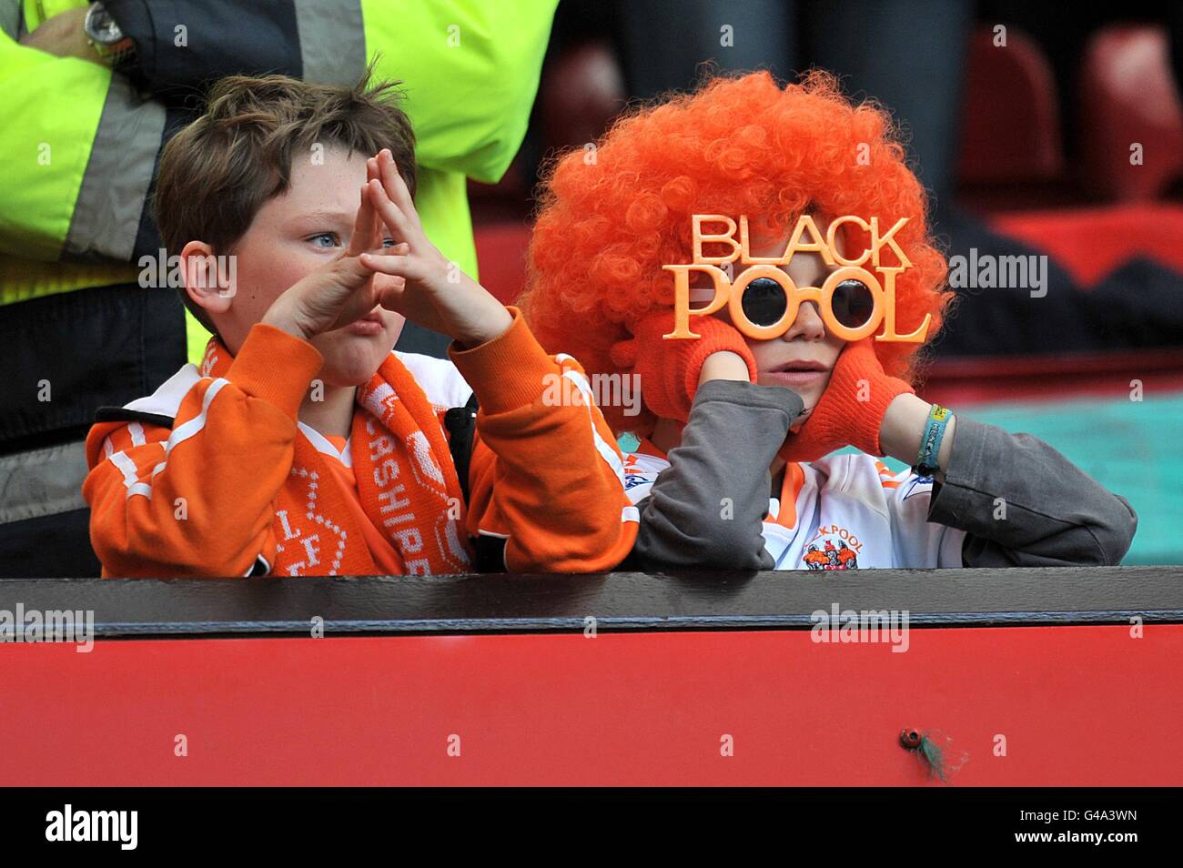 Young blackpool fans in stands hi-res stock photography and images - Alamy