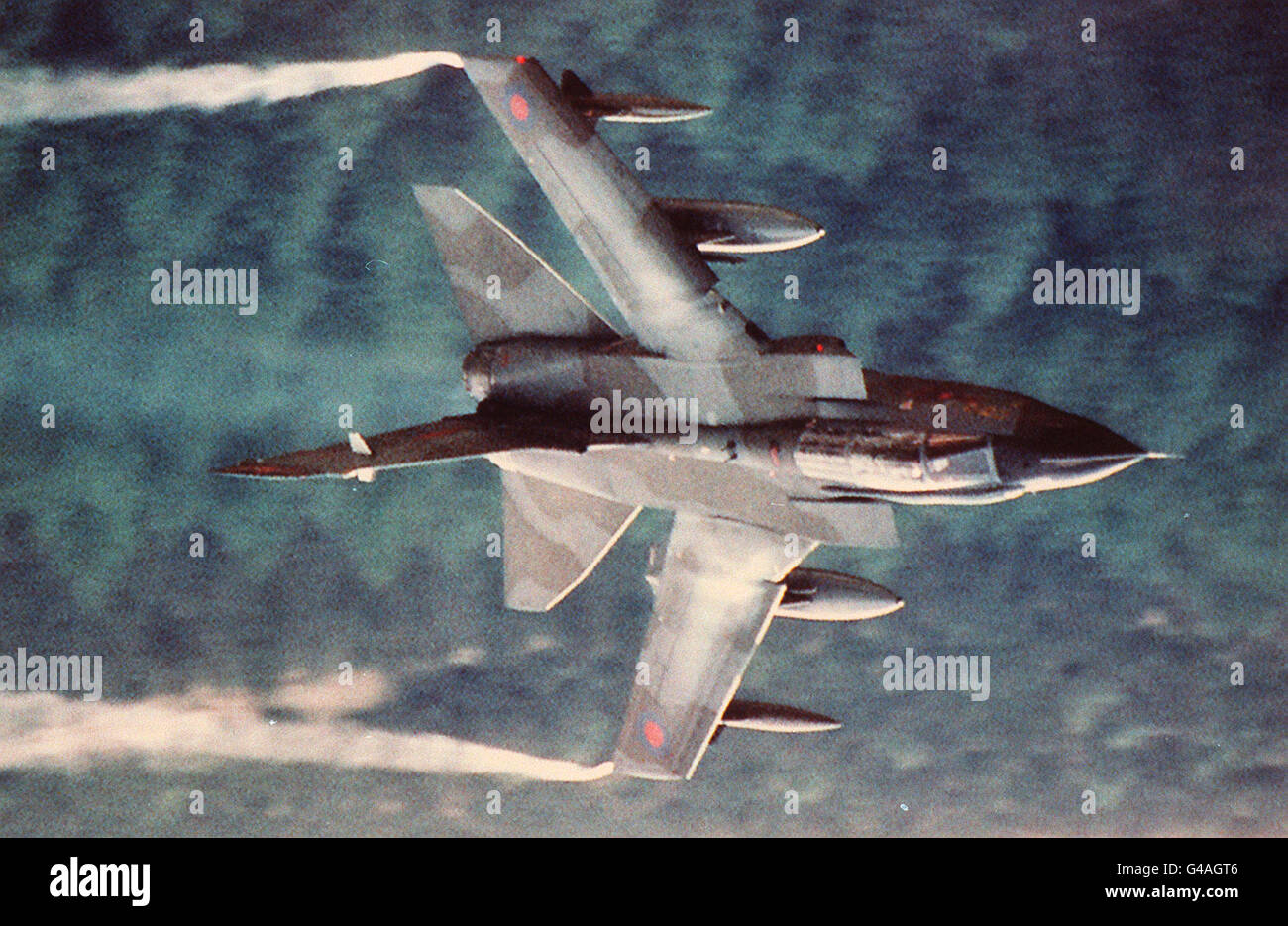 PA NEWS PHOTO 23/6/93 RAF TORNADO GR1 AIRCRAFT SILAR TO THE ONE INVOLVED IN A MID AIR CRASH WITH A CIVILIAN HELICOPTER OVER THE LAKE DISTRICT Stock Photo